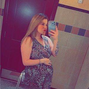 Meet your Posher, Abigail